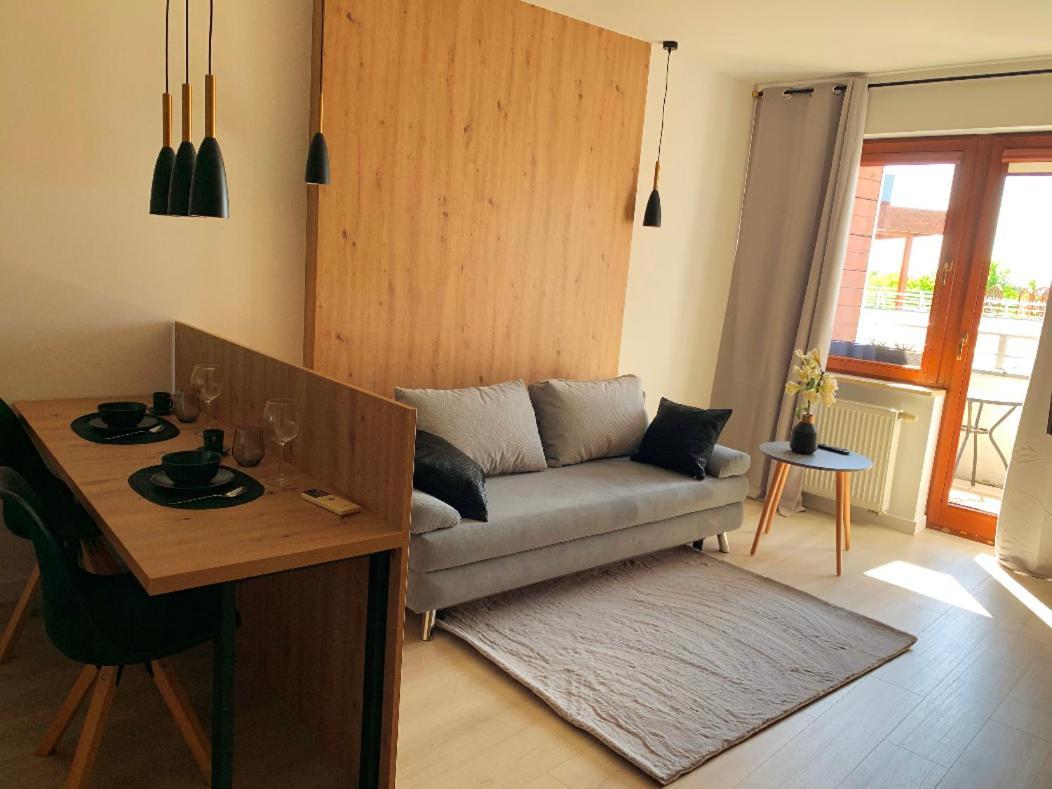 Апартаменты Dom Zdrojowy Apartament Debowy Ястарня Экстерьер фото