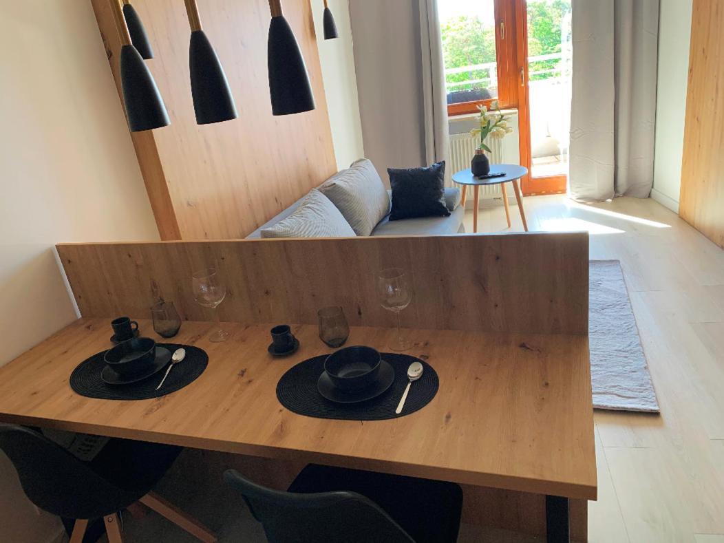 Апартаменты Dom Zdrojowy Apartament Debowy Ястарня Экстерьер фото